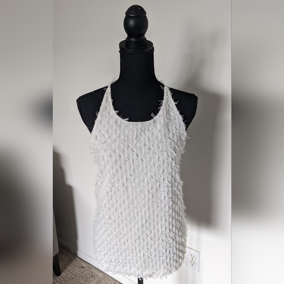 Blu Pepper Tops - NWT Blu Pepper White Tank Top, size medium